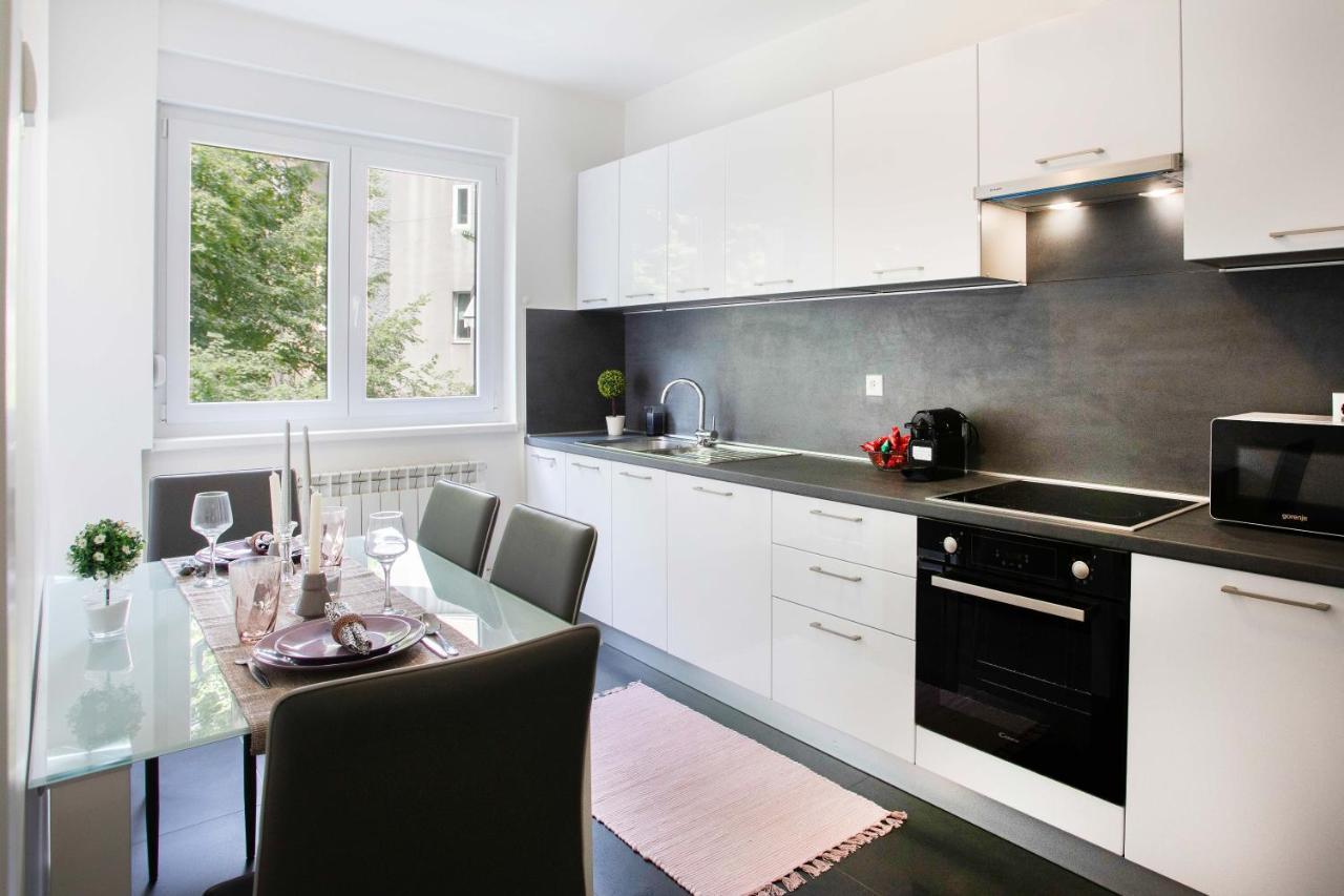 Sunny 2Bdr Apartment With A Balcony Ζάγκρεμπ Εξωτερικό φωτογραφία
