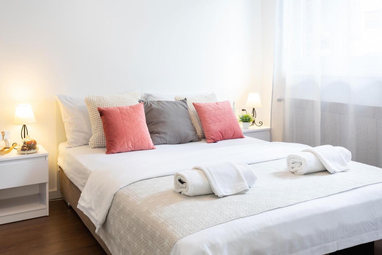 Sunny 2Bdr Apartment With A Balcony Ζάγκρεμπ Εξωτερικό φωτογραφία